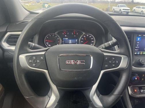 2023 GMC Acadia FWD SLE