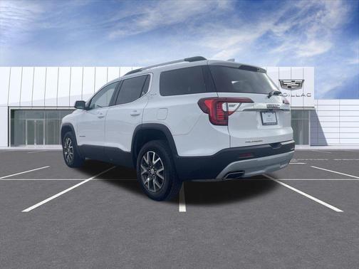 2023 GMC Acadia FWD SLE