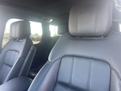 2022 Land Rover Range Rover Sport HSE Silver Edition