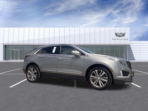 Argent Silver Metallic 2024 Cadillac XT5 Premium Luxury
