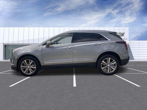 Argent Silver Metallic 2024 Cadillac XT5 Premium Luxury