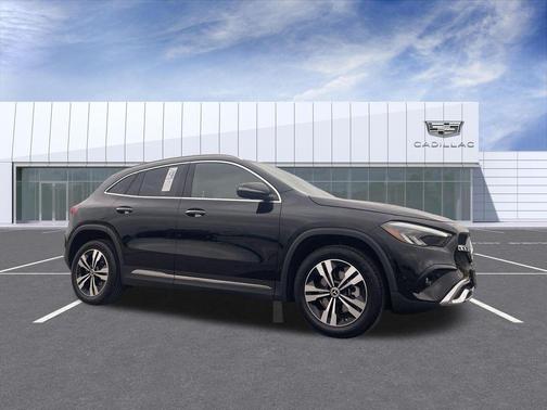 Night Black 2025 Mercedes-Benz GLA 250 4MATIC