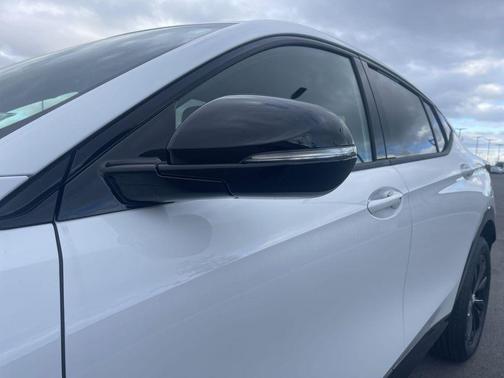 2024 Buick Envista Sport Touring FWD