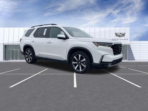 2023 Honda Pilot AWD Elite