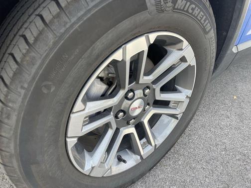 2025 GMC Terrain AWD Elevation