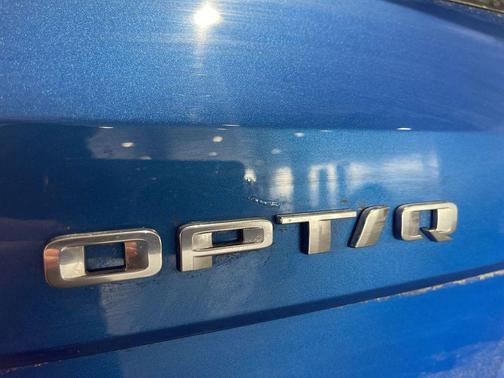 2025 Cadillac OPTIQ Luxury 2 AWD