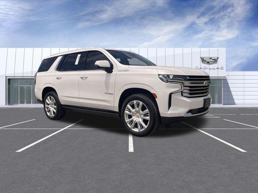 Iridescent Pearl Tricoat 2021 Chevrolet Tahoe 4WD High Country
