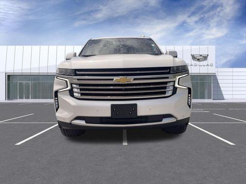 Iridescent Pearl Tricoat 2021 Chevrolet Tahoe 4WD High Country