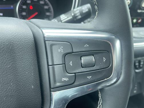 Radiant Red Tintcoat 2024 Chevrolet Blazer 3LT