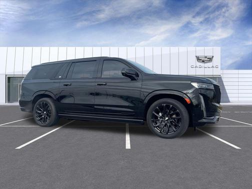 2024 Cadillac Escalade ESV Sport