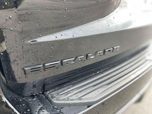 2024 Cadillac Escalade ESV Sport