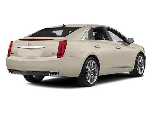 White Diamond Tricoat 2014 Cadillac XTS Luxury