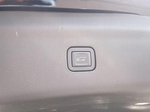 Ebony Twilight Metallic 2024 Buick Enclave Essence FWD