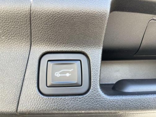 2018 GMC Acadia SLE-2