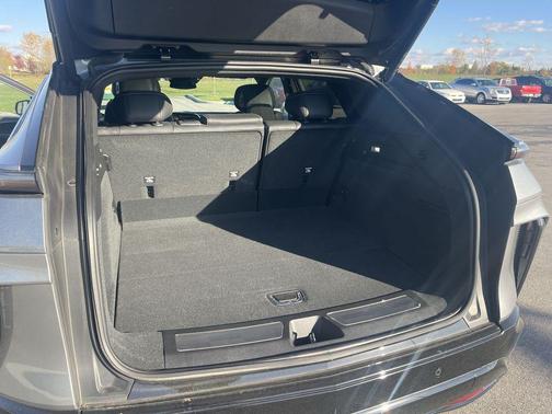 2024 Cadillac LYRIQ Sport