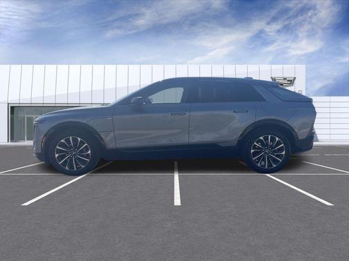 2024 Cadillac LYRIQ Sport