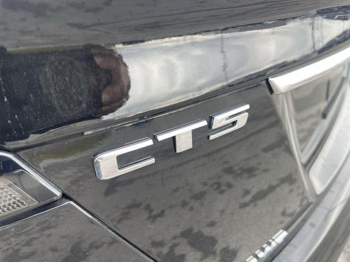 2023 Cadillac CT5 Sport