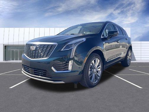 Emerald Lake Metallic 2026 Cadillac XT5 Premium Luxury