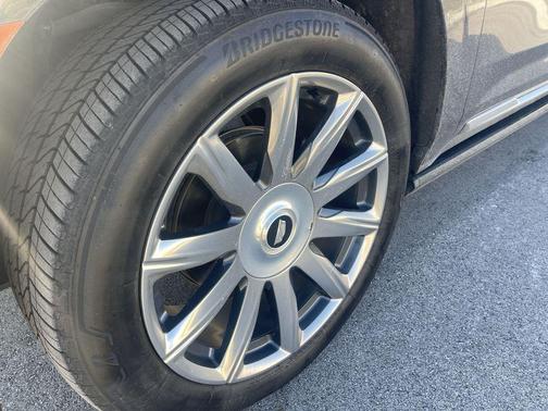 2021 Cadillac Escalade Premium Luxury Platinum