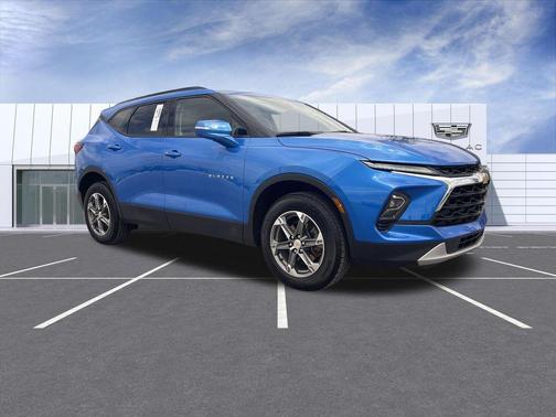 Riptide Blue Metallic 2024 Chevrolet Blazer 3LT