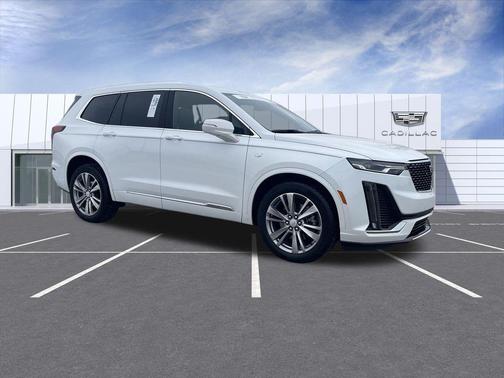 2023 Cadillac XT6 Premium Luxury AWD