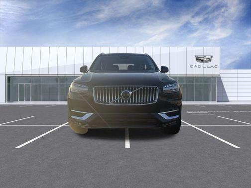 2023 Volvo XC90 B6 Plus 7-Seater