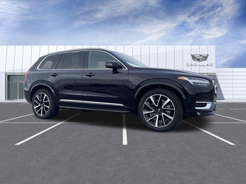 2023 Volvo XC90 B6 Plus 7-Seater