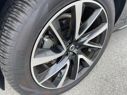 2023 Volvo XC90 B6 Plus 7-Seater