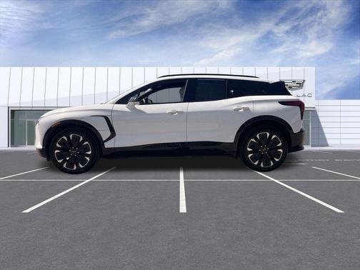 Summit White 2024 Chevrolet Blazer EV eAWD RS
