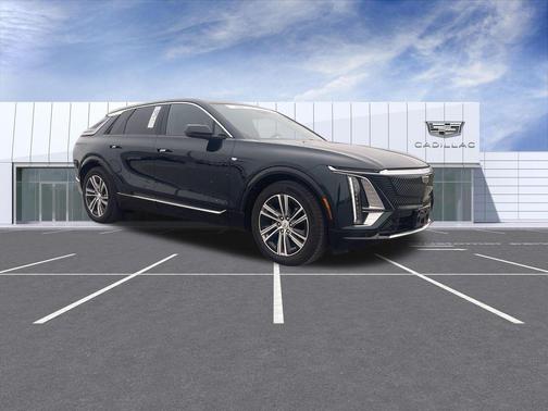 2024 Cadillac LYRIQ Luxury