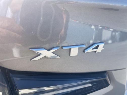 2024 Cadillac XT4 Sport