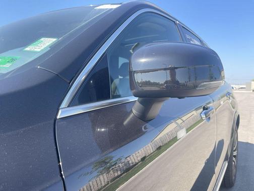 2022 Volvo XC90 T6 Inscription