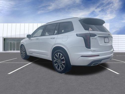 2023 Cadillac XT6 Sport AWD