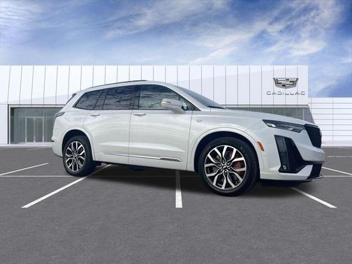 2023 Cadillac XT6 Sport AWD
