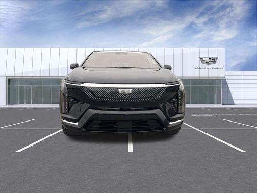 Black Raven 2025 Cadillac OPTIQ Luxury 2 AWD