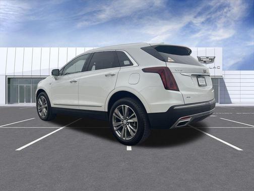 2025 Cadillac XT5 Premium Luxury