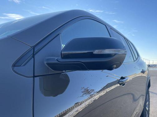 2024 GMC Acadia AWD AT4