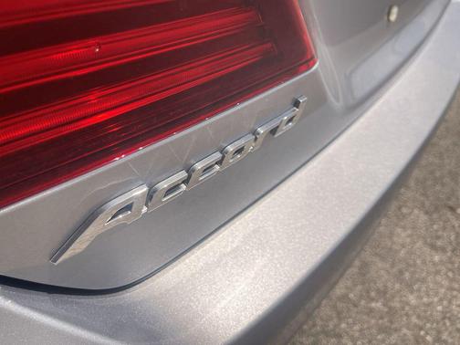 Lunar Silver Metallic 2017 Honda Accord Sport