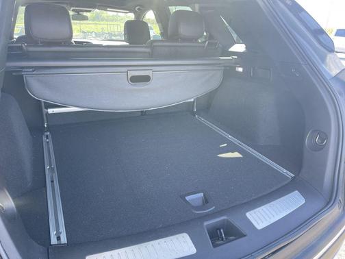 Argent Silver Metallic 2023 Cadillac XT5 Premium Luxury