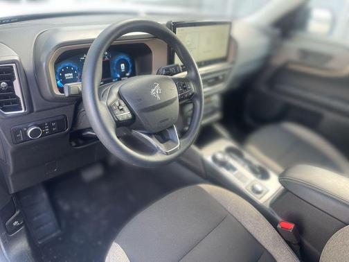 Oxford White 2025 Ford Bronco Sport Big Bend