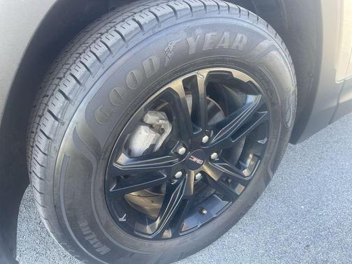 2022 GMC Terrain AWD AT4