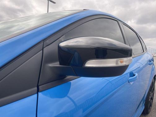 NITROUS BLUE QUAD-COAT MET 2018 Ford Focus RS Base