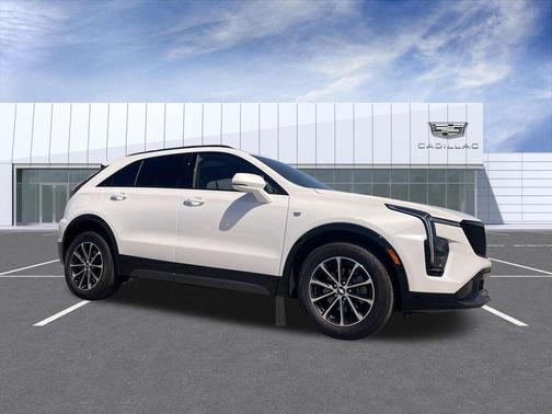 Crystal White Tricoat 2024 Cadillac XT4 Sport