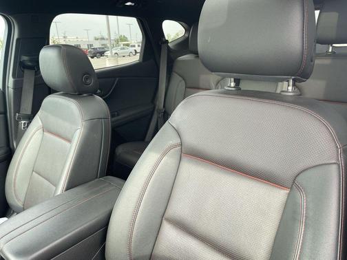 Silver Ice Metallic 2021 Chevrolet Blazer RS