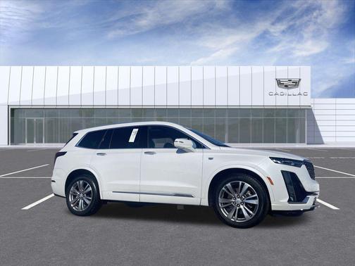 2024 Cadillac XT6 Premium Luxury AWD