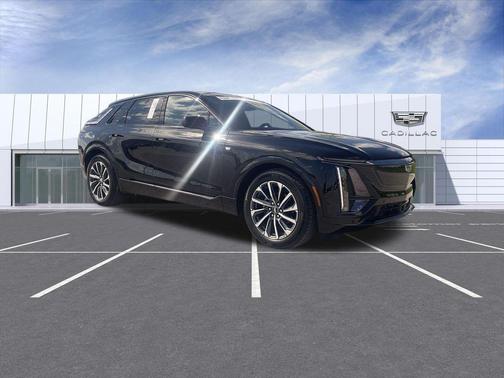 Stellar Black Metallic 2024 Cadillac LYRIQ Sport