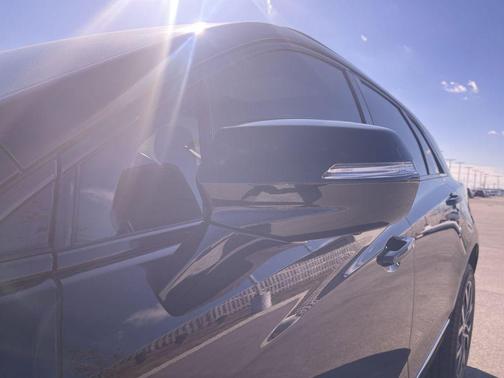 2023 Cadillac XT5 Sport