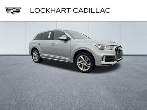 2022 Audi Q7 45 Premium