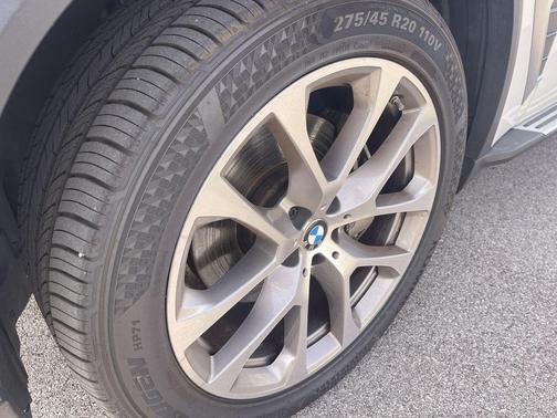 Alpine White 2024 BMW X5 xDrive40i