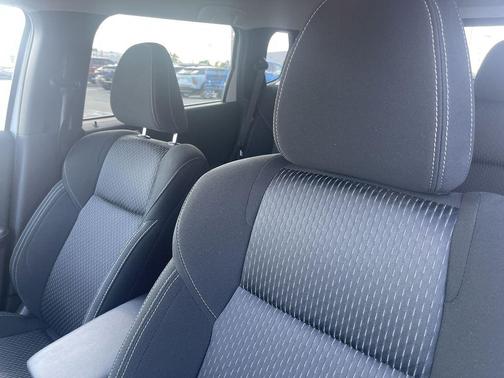 2024 Mitsubishi Outlander ES 2.5 S-AWC